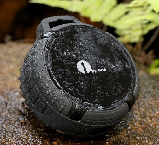 1byone Outdoor Portable Bluetooth Speaker