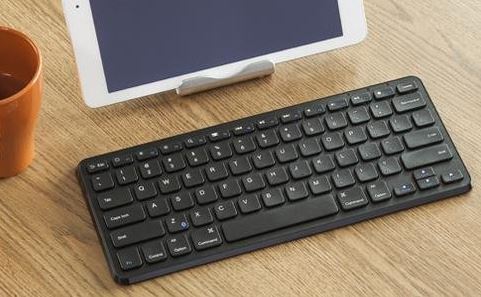 Anker Ultra Compact Slim-Profile Wireless Bluetooth Keyboard