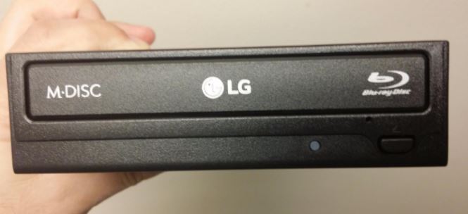 lg external blu ray drive turns on and off