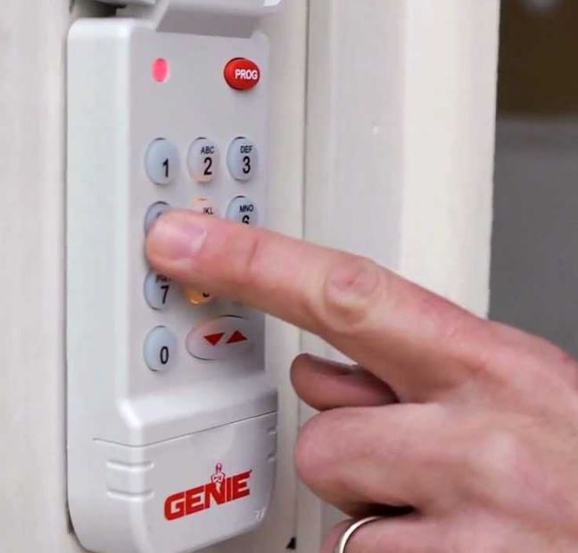 Best Wireless Garage Door Keypads 2022, How Do You Program A Genie Garage Door Opener Keypad