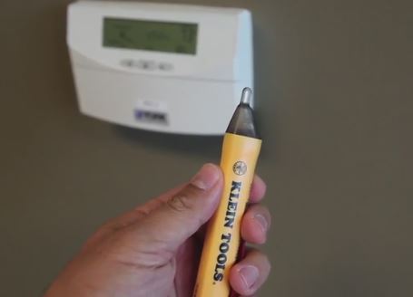 Klein Tools NCVT-2 Non-Contact Voltage Tester