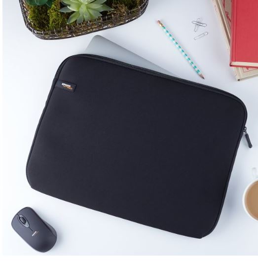 amazonbasics laptop case