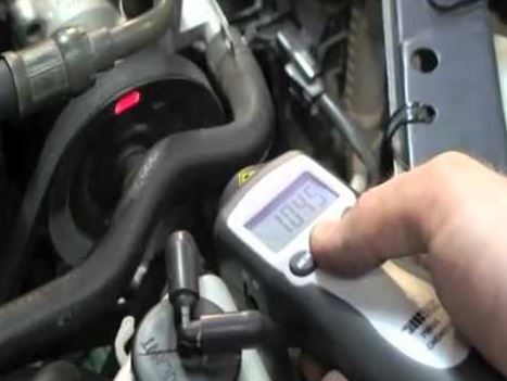 Using-a-Laser-Tachometer