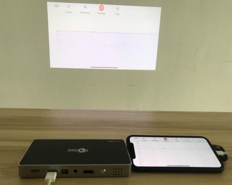 TOUMEI C800 Mini Portable Android Video Projector