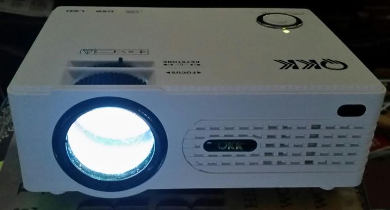 QKK 2200 Lumen Mini Projector