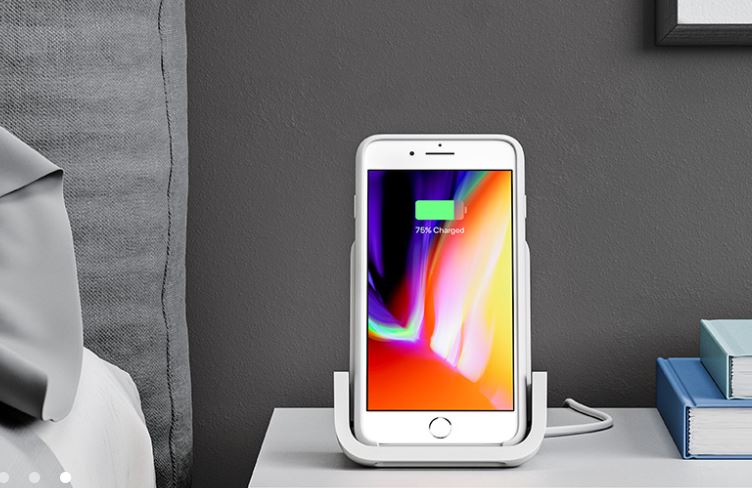 Logitech Powered iPhone Wireless Charging Stand