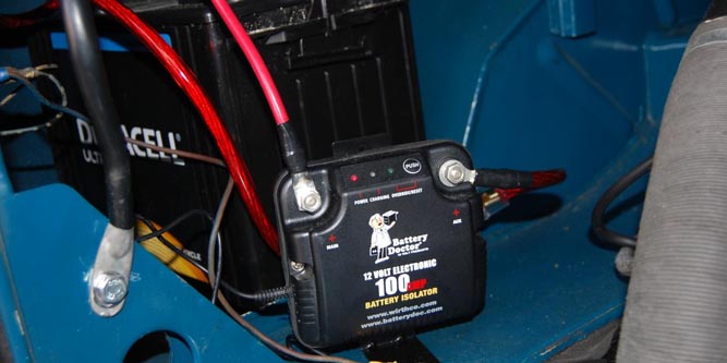 KeyLine Chargers 12V 140 Amp Dual Battery Isolator Voltage Sensitive Relay V...