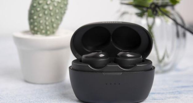 Review of the Philips UpBeat SHB2505 Wireless Earbuds Nerd Techy