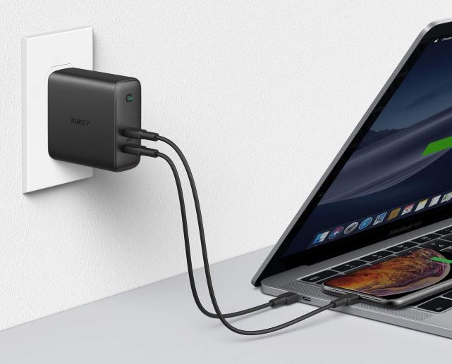 AUKEY USB-C (PA-D5)