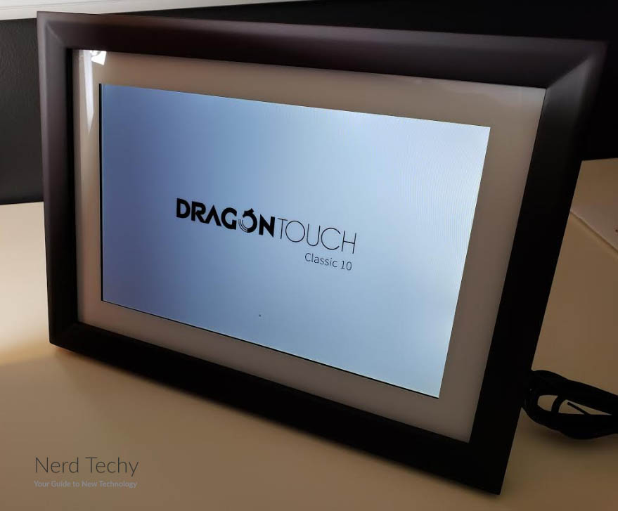 Dragon-Touch-Digital-Picture-Frame