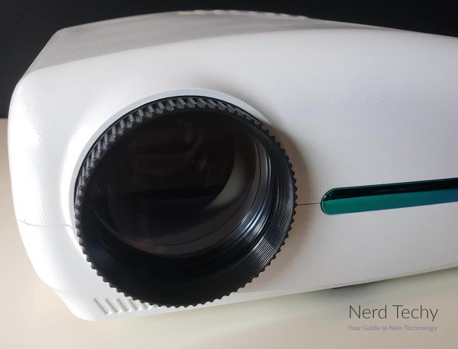 VIVIMAGE Explore 3 Native 1080p Projector Review - Nerd Techy