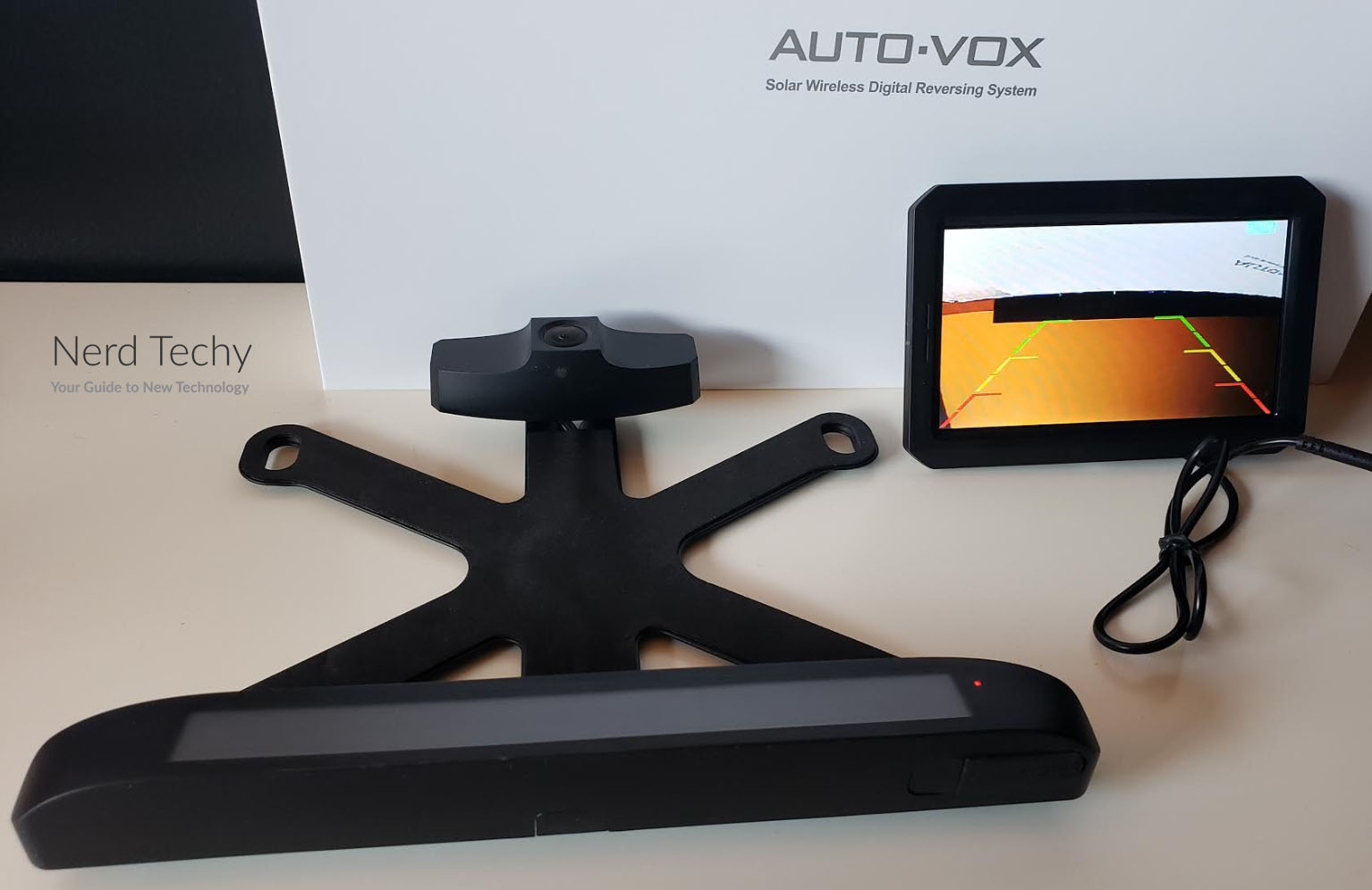 Auto-Vox Solar Wireless Backup Camera