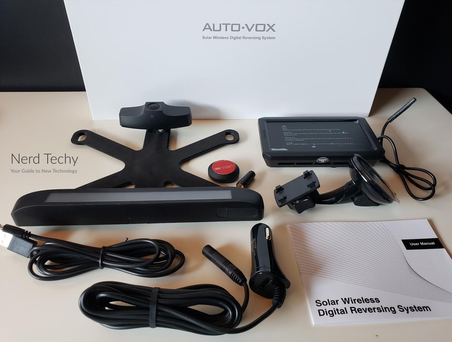 AUTO-VOX TW1 Solar Wireless Backup Camera Kit with Solar Powered