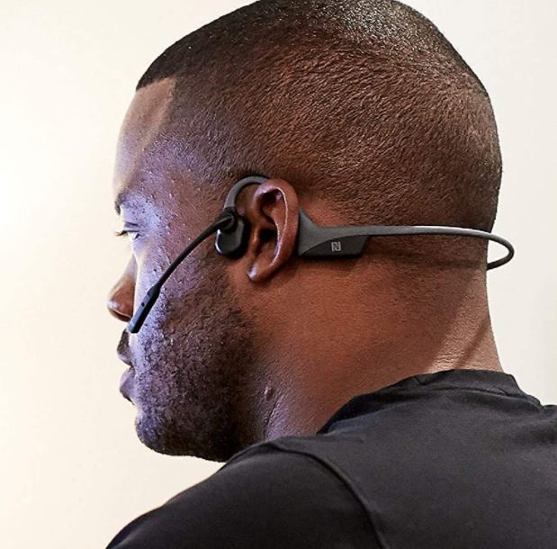 Guide to the Best Bluetooth Headsets for Truck Drivers in 2022