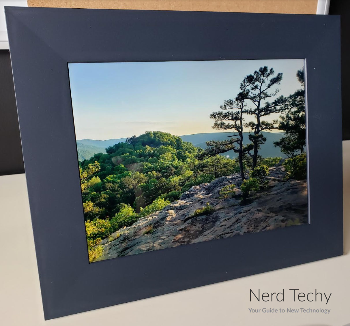 aura picture frame review