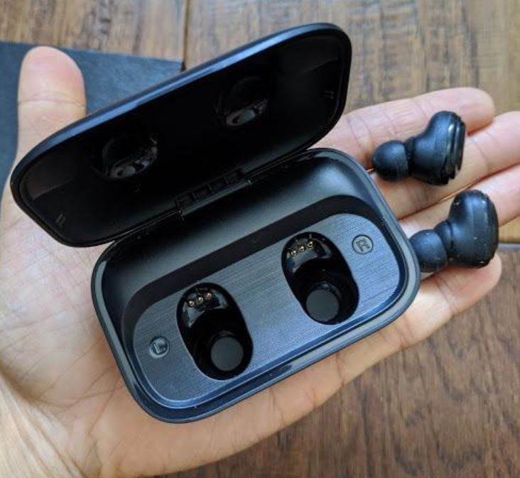 Okg bluetooth online earbuds