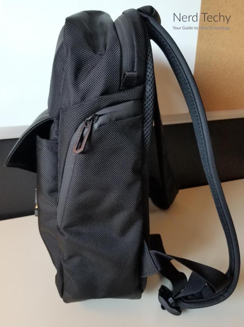 Hands-on Review of the Waterfield Designs Field Backpack - Nerd Techy