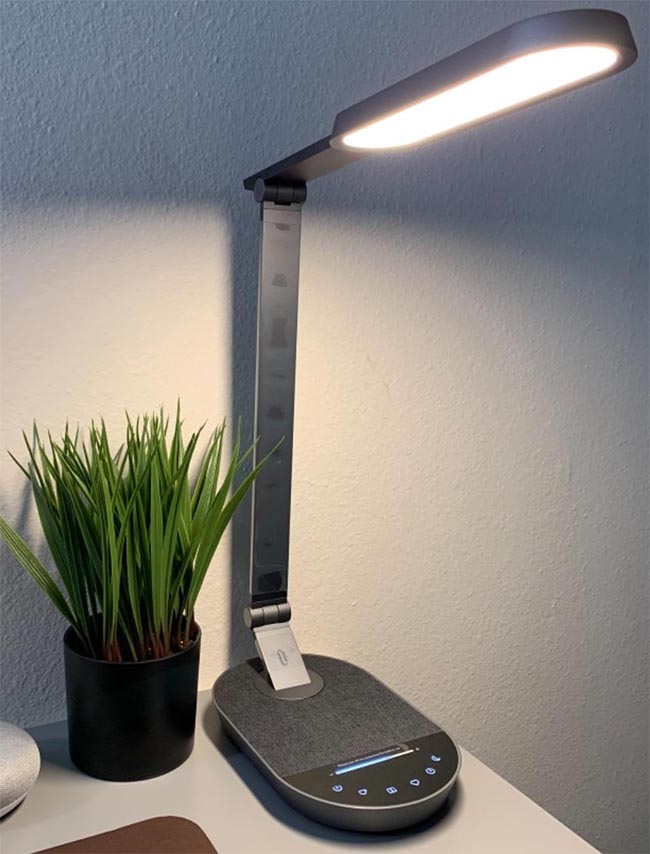 TaoTronics Metal LED Desk Lamp