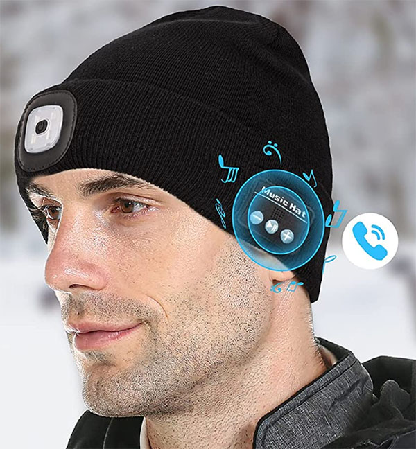 Attikee Bluetooth LED Beanie