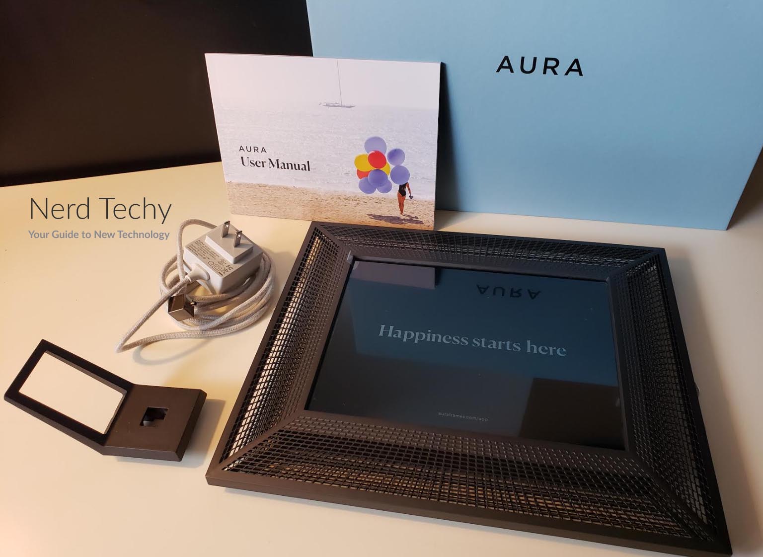 aura frame review