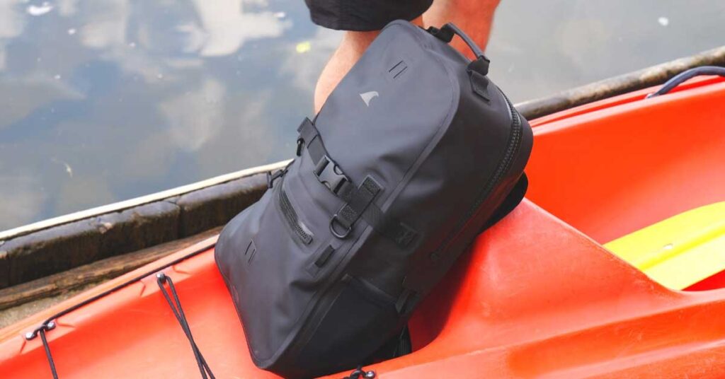 5 Best Rugged Waterproof Laptop Cases [2023 Updated]