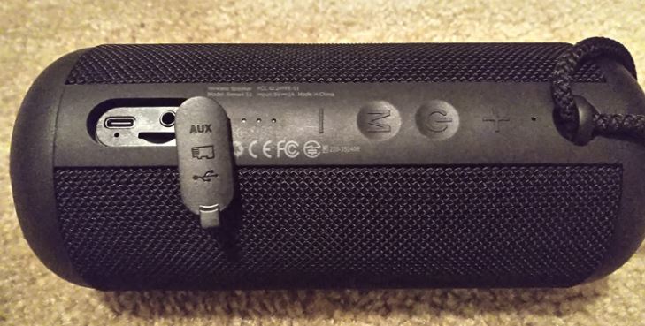 RIENOK Portable Bluetooth Speaker