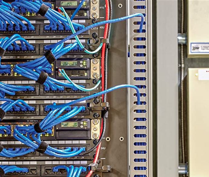 Server rack cable management: The essentials - RackSolutions