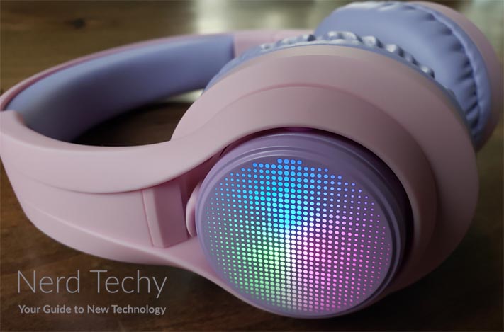 iClever TransNova Replaceable Cover Bluetooth Headphones Colorful RGB Light Up 