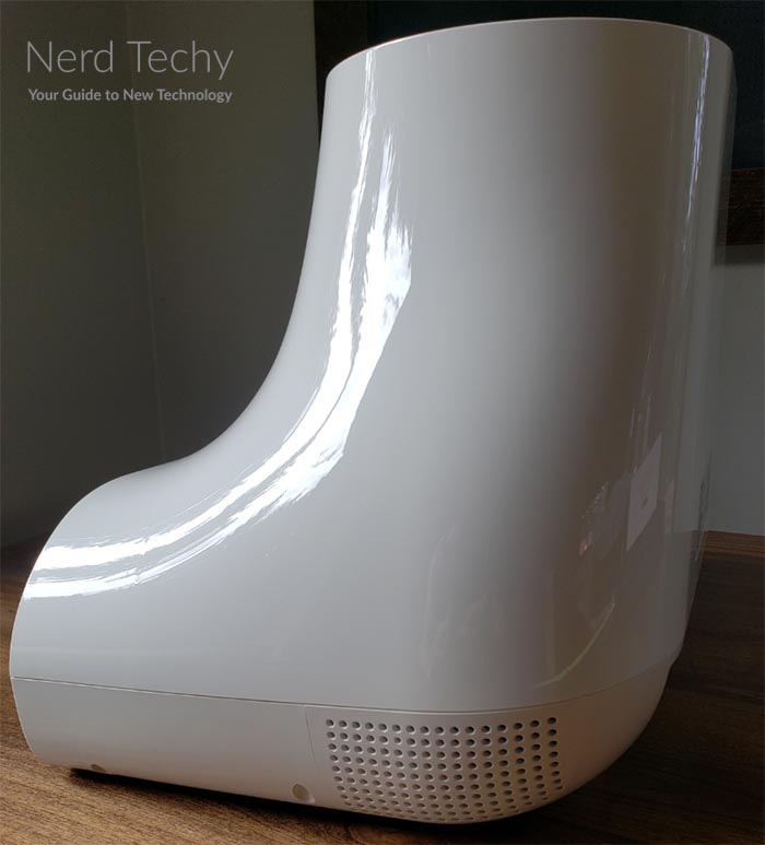 Neabot NoMo Q11 Review: Self Emptying Robot Vacuum and Mop