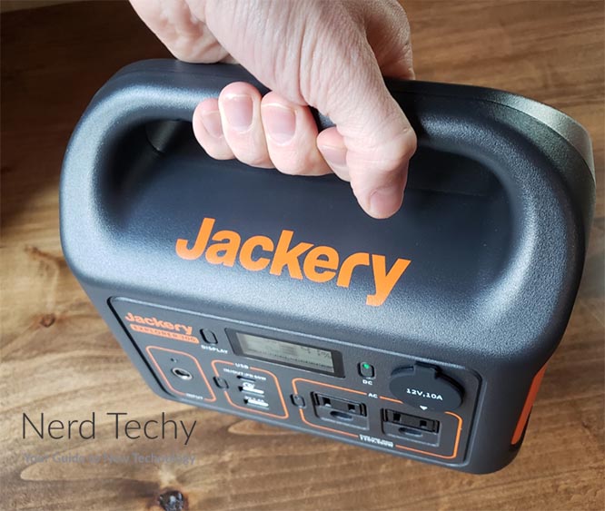 Jackery Explorer 300