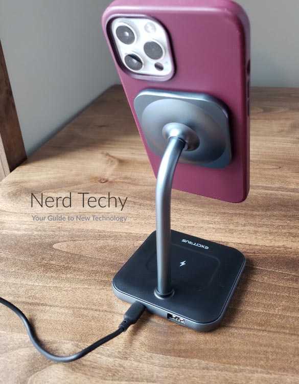 EXCITRUS Wireless Charger Stand