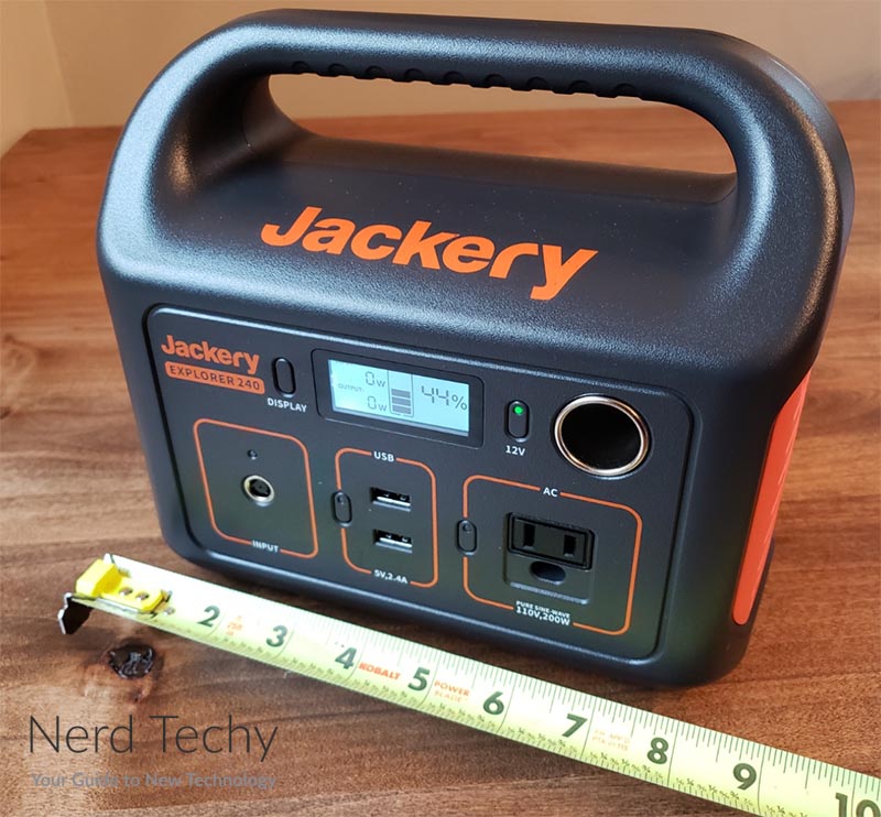 Jackery Explorer 240