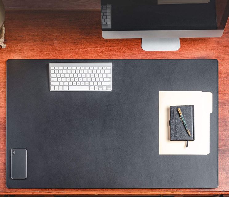 Dacasso Classic Black Leather Desk Pad