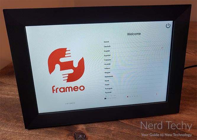 AEEZO 9-inch Digital Frame