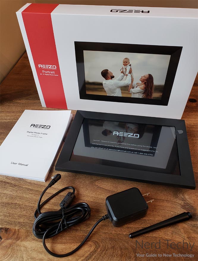 AEEZO 9-inch Digital Frame