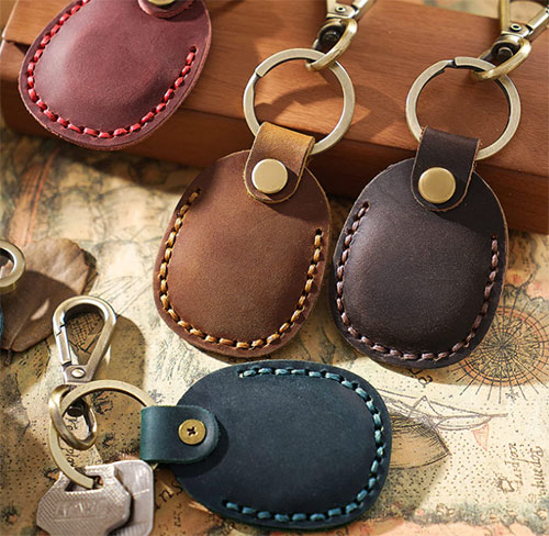 Q1T5 Leather AirTag Case