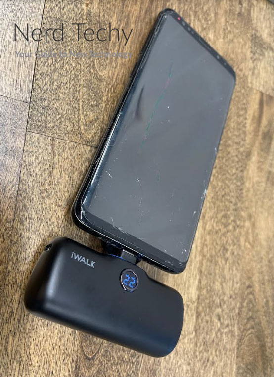 iWALK LinkPod Review: Portable Charger, USB-C Power Bank - Nerd Techy