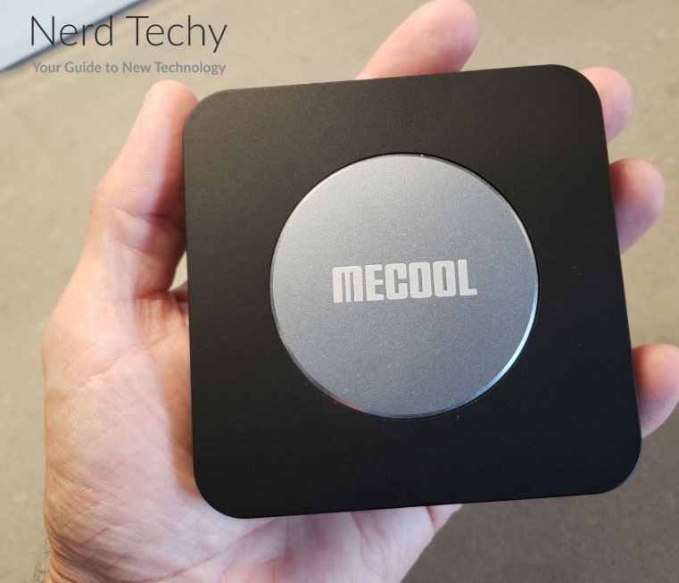 Mecool KM2 Plus - Android TV Guide