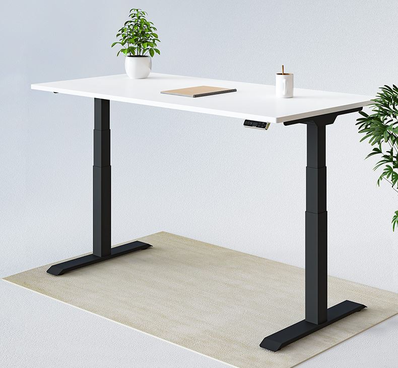 First-Look Review of the FlexiSpot E7 Pro Plus Standing Desk