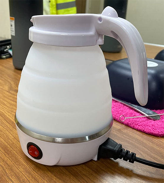 UpdateClassic Foldable Electric Kettle