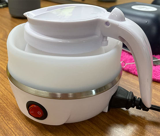 UpdateClassic Foldable Electric Kettle