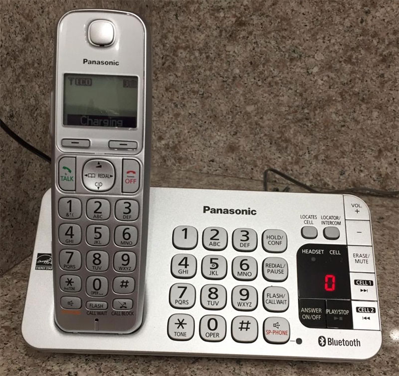 Panasonic Link2Cell Bluetooth Cordless Phone System