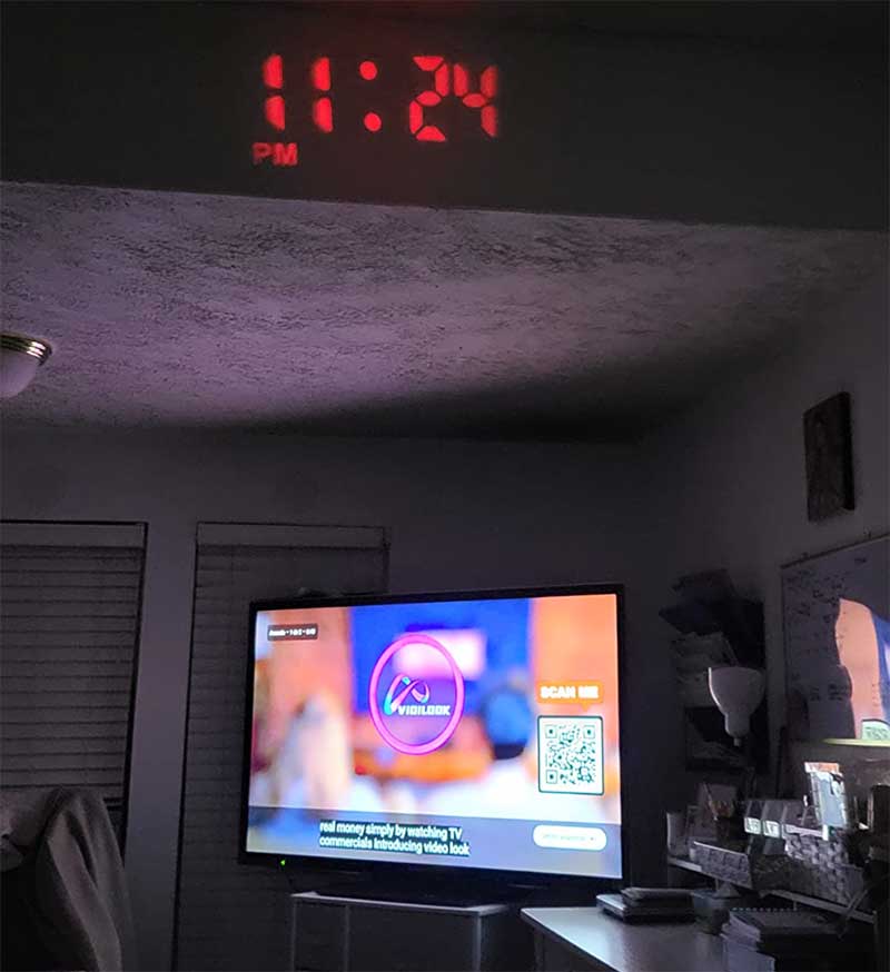 SMARTRO Projection Alarm Clock