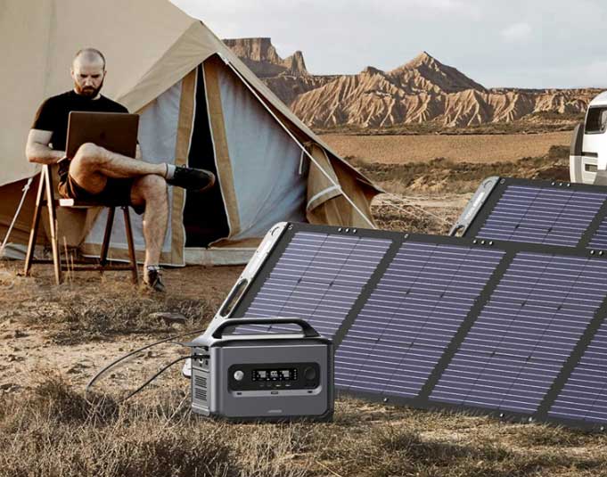 ugreen-powerroam-1200-charging-solar