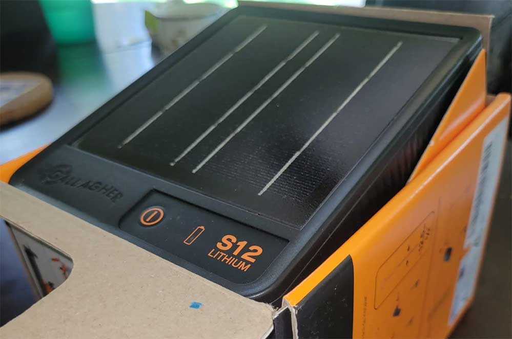 Gallagher-S12-Solar-Electric-Fence-Charger
