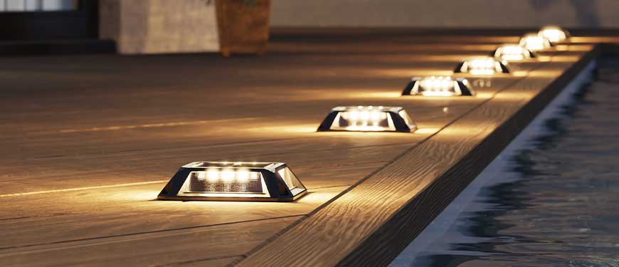 JACKYLED-Solar-Deck-Lights