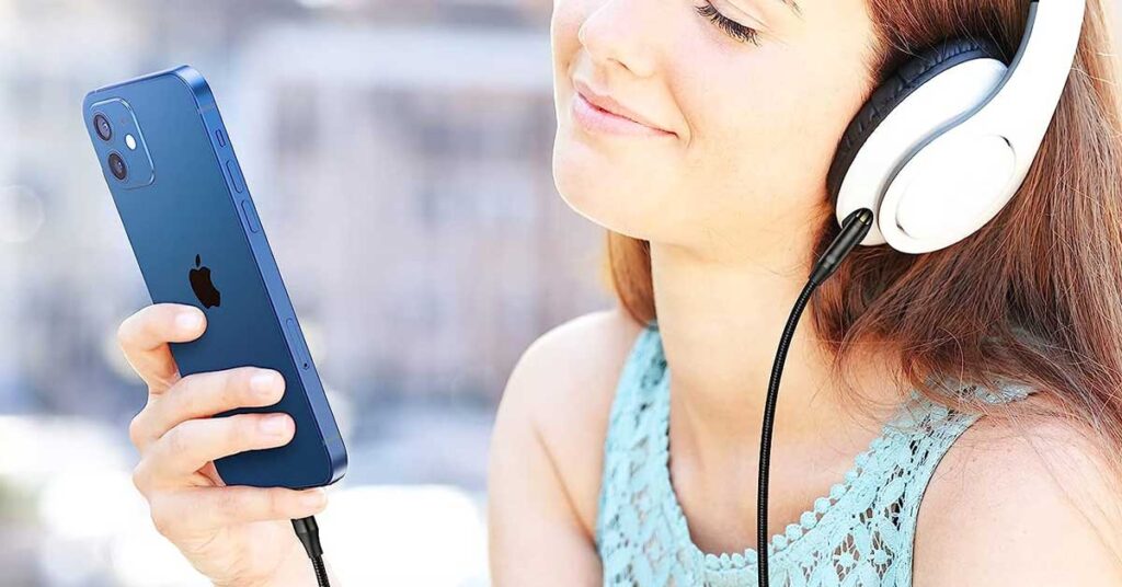 Best Lightning to 3.5mm Auxiliary Audio Cable for iPhone in 2023 Nerd
