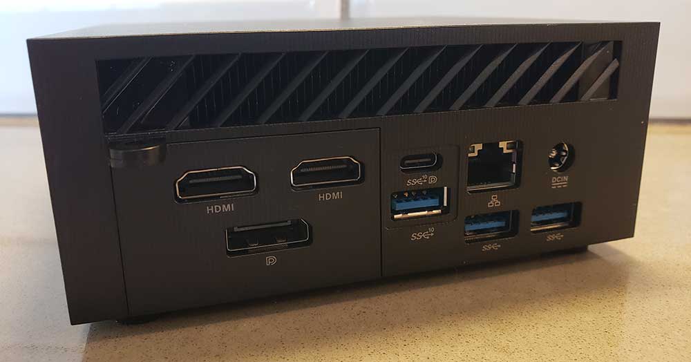 geekom-as-5-ports rear