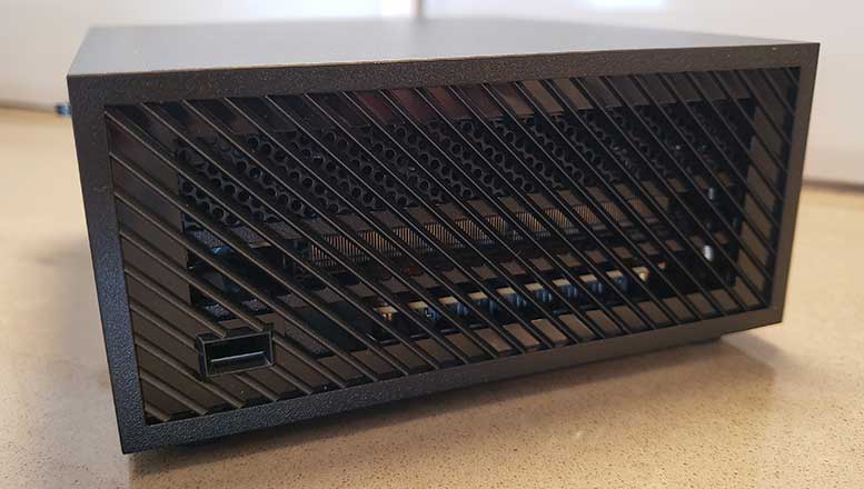 geekom-as-6-side-vent