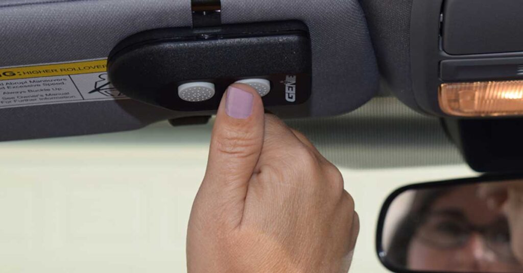 5 Best Universal Garage Door Remotes in 2023 Nerd Techy